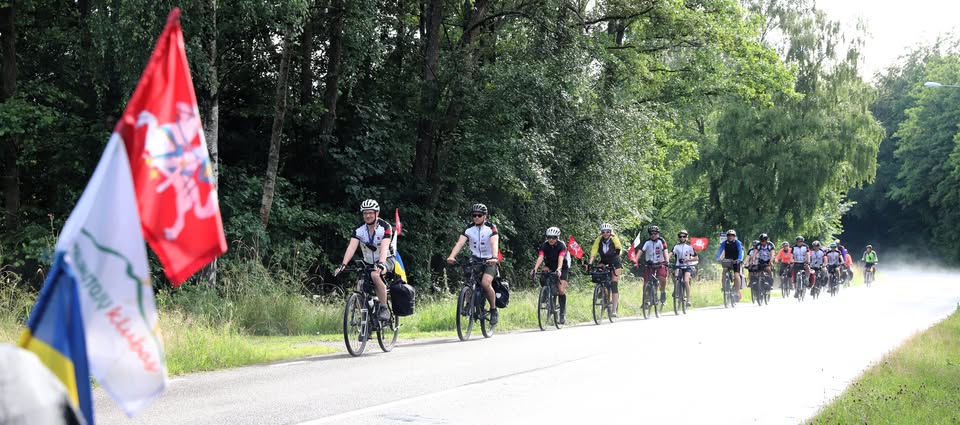 Lietuvos sporto klubai, centrai, bazės, užsiėmimai ir treneriai - viskas vienoje vietoje. Naujausia informacija apie klubus, klubų reitingai ir apžvalgos.